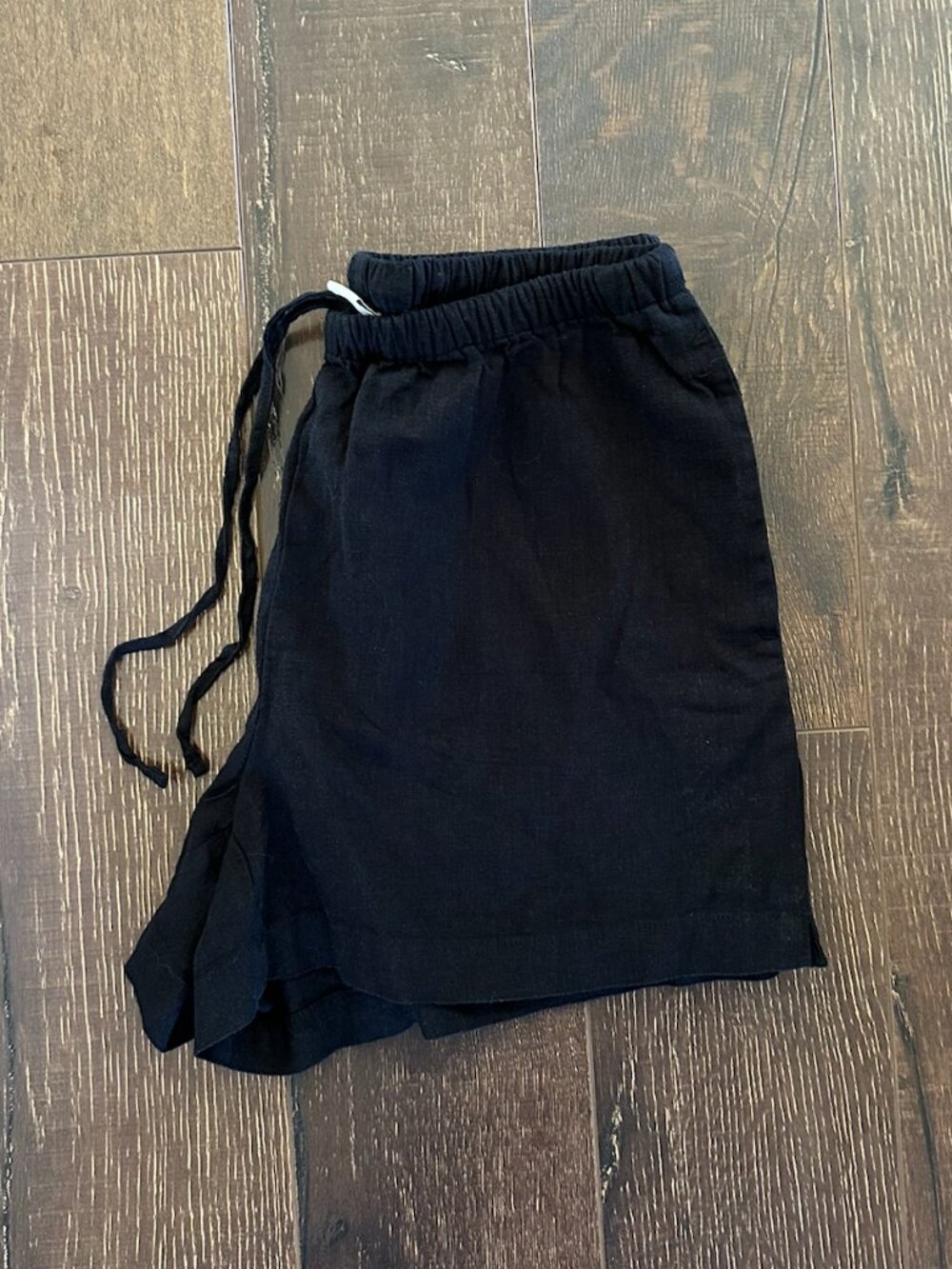 Women's Black Linen Shorts